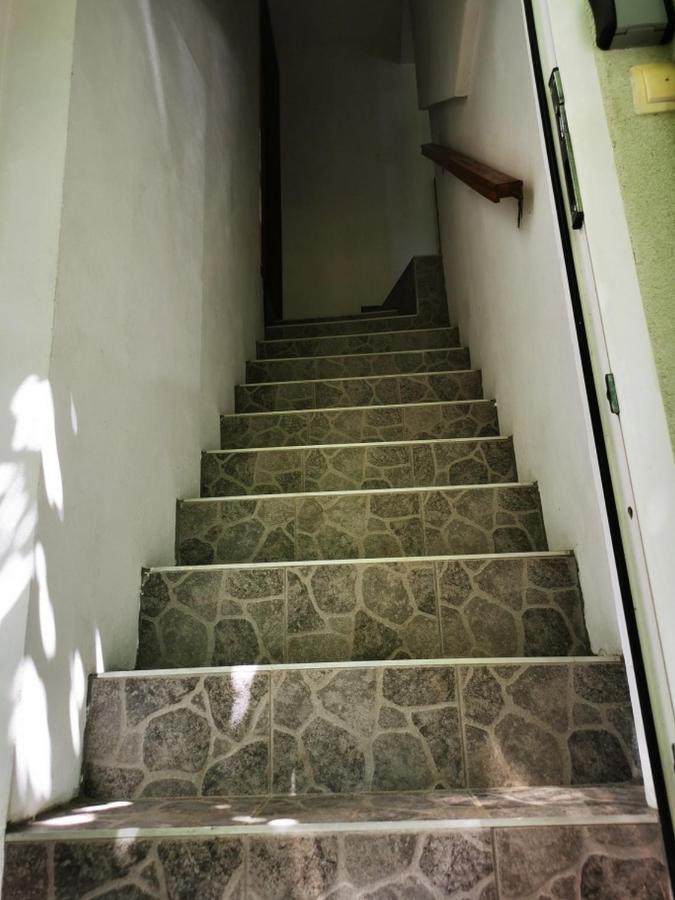 Apartmant Sandra - Big Terace And Free Parking Appartement Karlovac Buitenkant foto